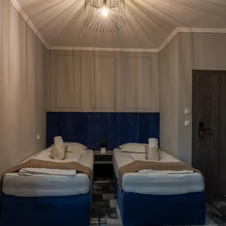 Paso Hotel 3*